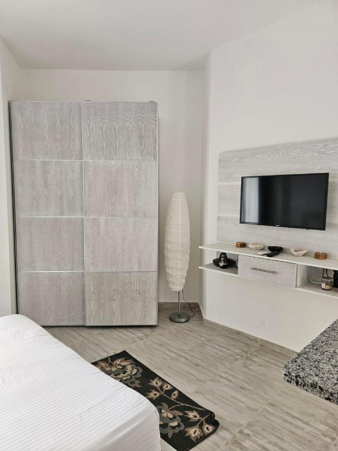501 - A Beautiful Just For Appartement